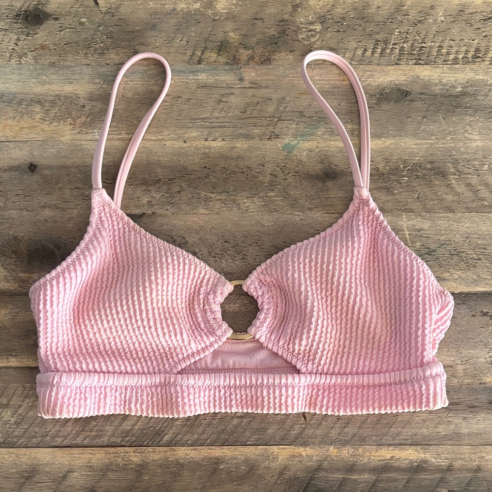 3 for $25 Aerie scoop cut out bikini top